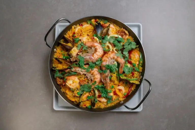 Traditional Paella Valenciana: The Ultimate Spanish Comfort Food