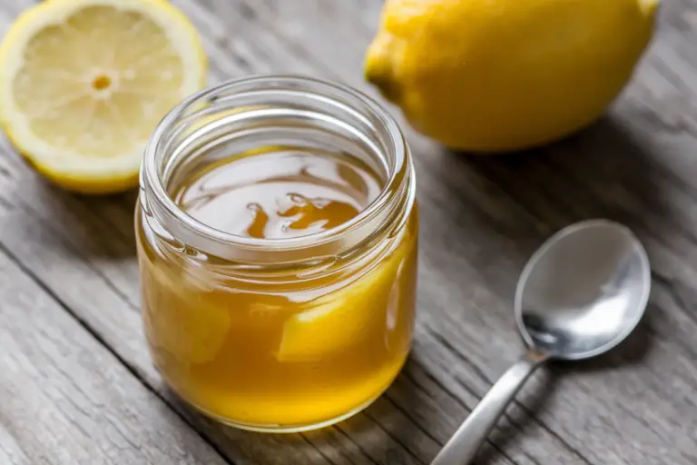Want Glowing Skin? This Honey and Lemon Mask is Stupidly Simple