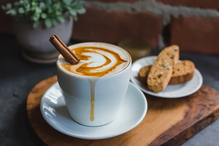 Honey Cinnamon Latte: The Cozy, Café-Level Upgrade Your Mornings Didn’t Know They Needed