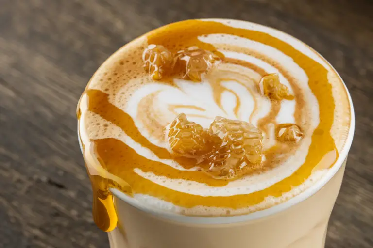 Vanilla Honey Latte: The Cozy-Caffeine Power Move You’ll Crave Every Morning