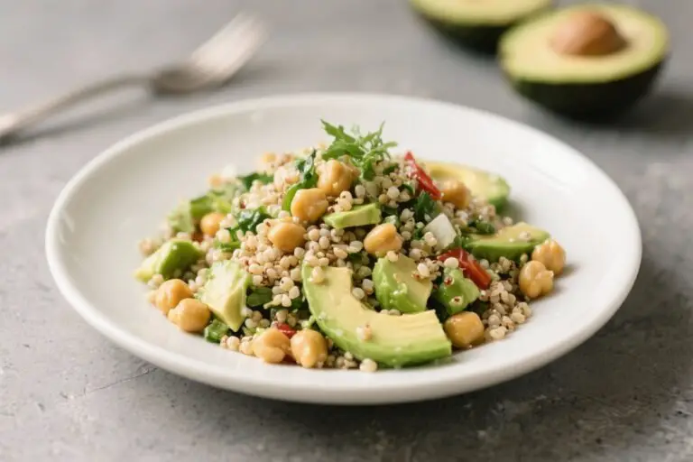 Chickpea and Avocado Salad with Quinoa: The 10-Minute Power Bowl That Actually Keeps You Full